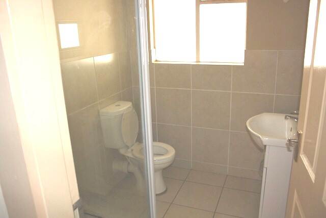 1 Bed Apartment in Hesteapark photo number 12