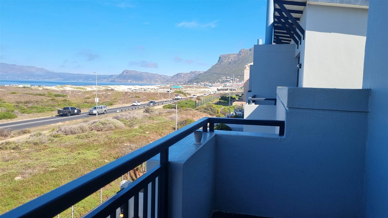 3 Bed Townhouse in Muizenberg photo number 22