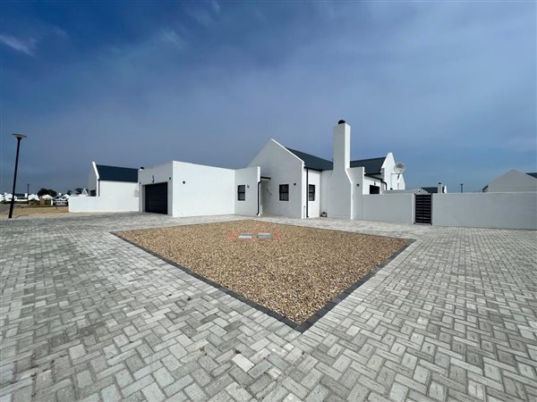3 Bedroom House 3 Bedroom House