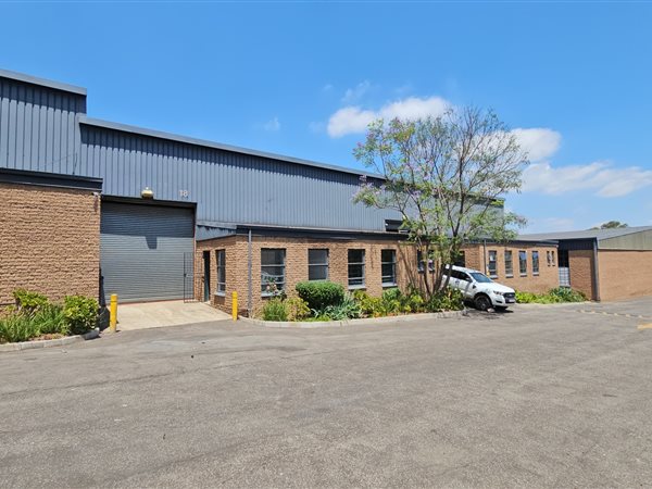 362  m² Industrial space