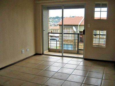 2 Bed Apartment in Kimbult photo number 3
