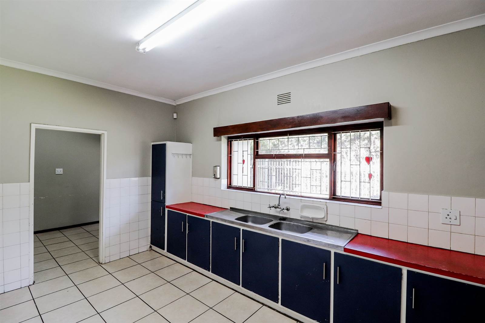 3 Bed House in Grabouw photo number 10