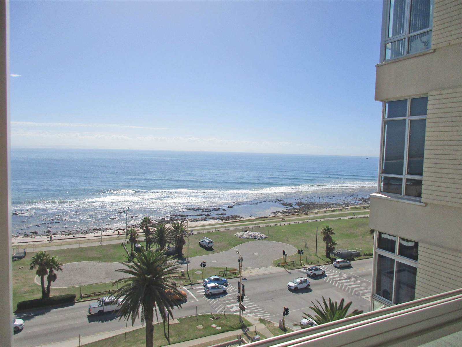 2 Bed Apartment in Summerstrand photo number 12