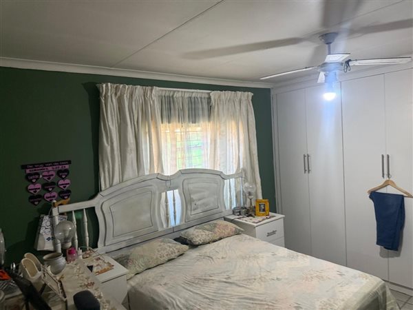 2 Bedroom House 2 Bedroom House