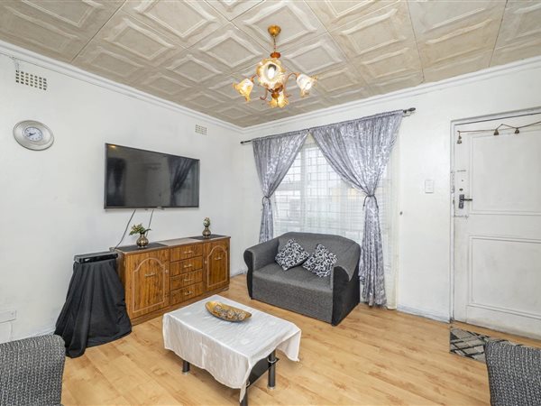 3 Bedroom House 3 Bedroom House