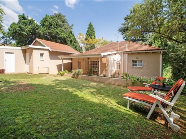 3 Bedroom House 3 Bedroom House