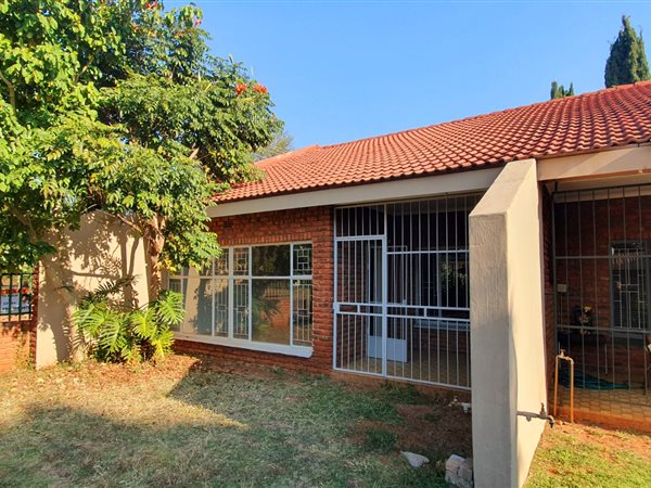3 Bed Apartment in Mookgophong (Naboomspruit)