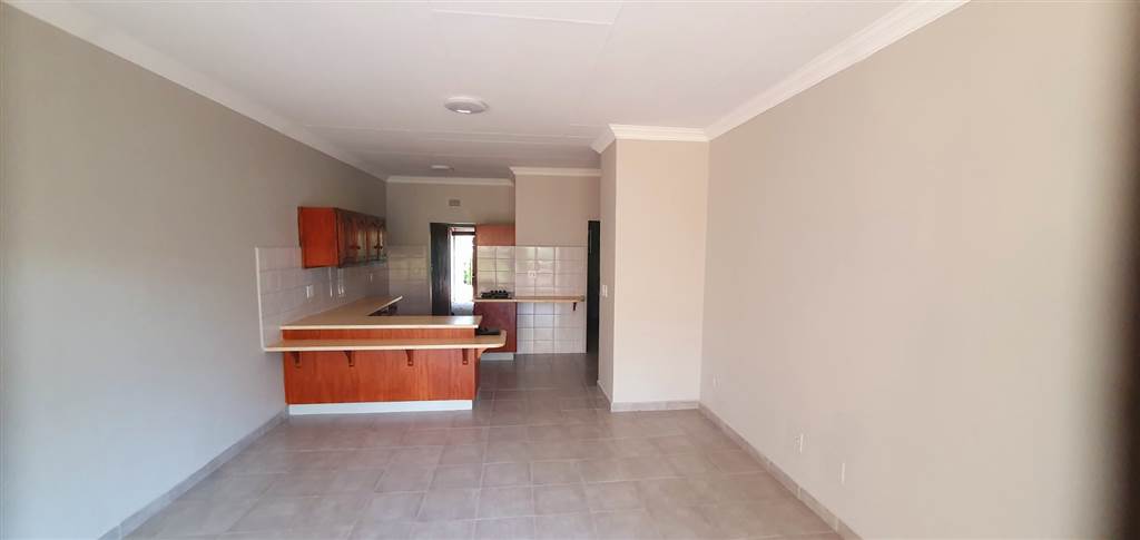 3 Bed Apartment in Mookgophong (Naboomspruit) photo number 6