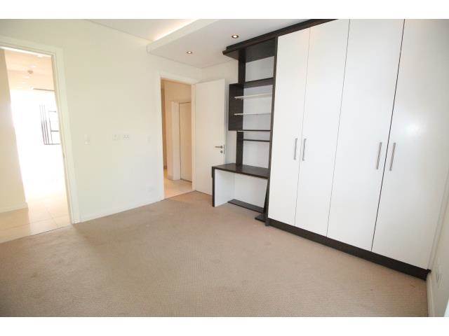 3 Bed Apartment in Houghton Estate photo number 22