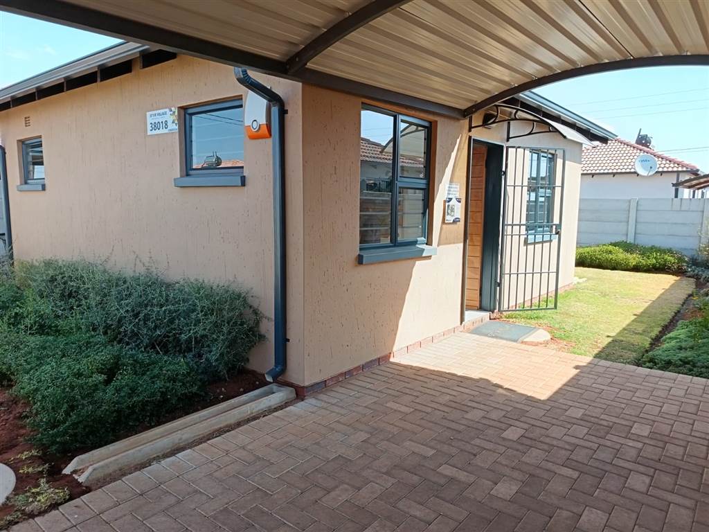 2 Bedroom House 2 Bedroom House