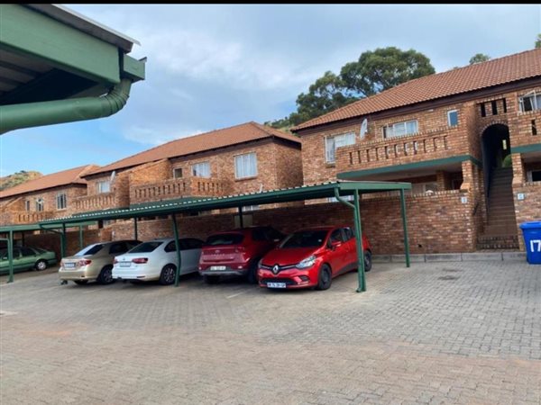 2 Bedroom Townhouse 2 Bedroom Townhouse