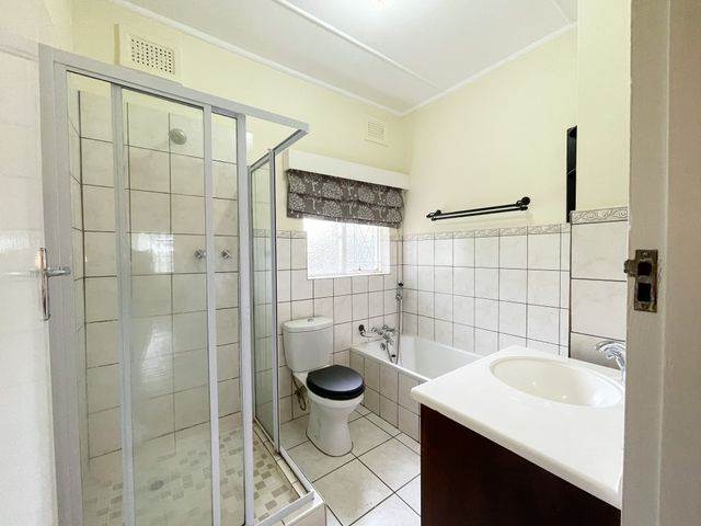 2.5 Bed Duplex in Howick photo number 11