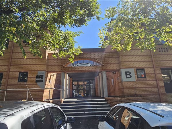 708  m² Commercial space in Bedfordview