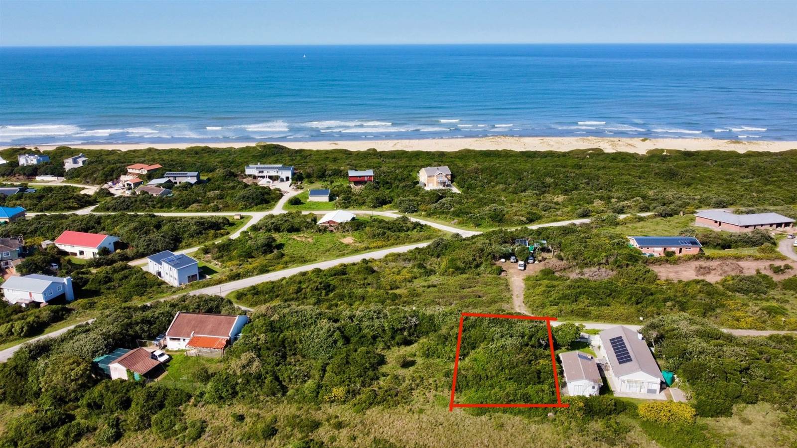 700 m² Land available in Boknesstrand photo number 1