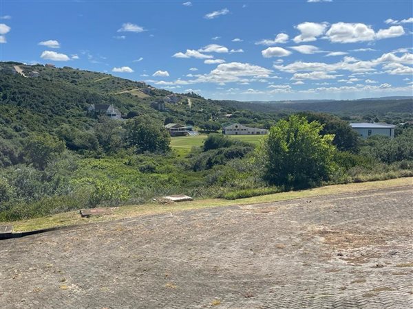 1163 m² Land available in West Bank