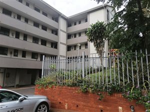 2 Bed Apartment in Wentworth