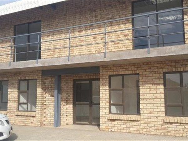 441 m² Industrial space 441 m² Industrial space