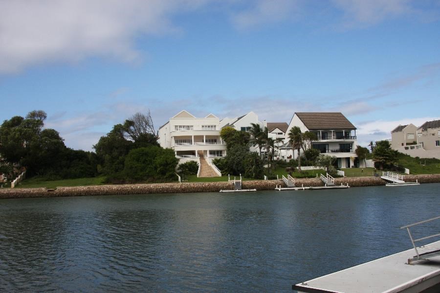 4 Bed House in Royal Alfred Marina photo number 18