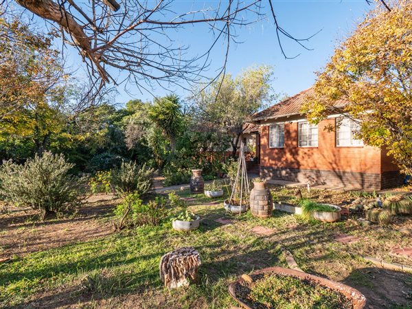 3 Bedroom House 3 Bedroom House