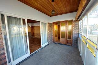 2 Bed House in Laudium photo number 13