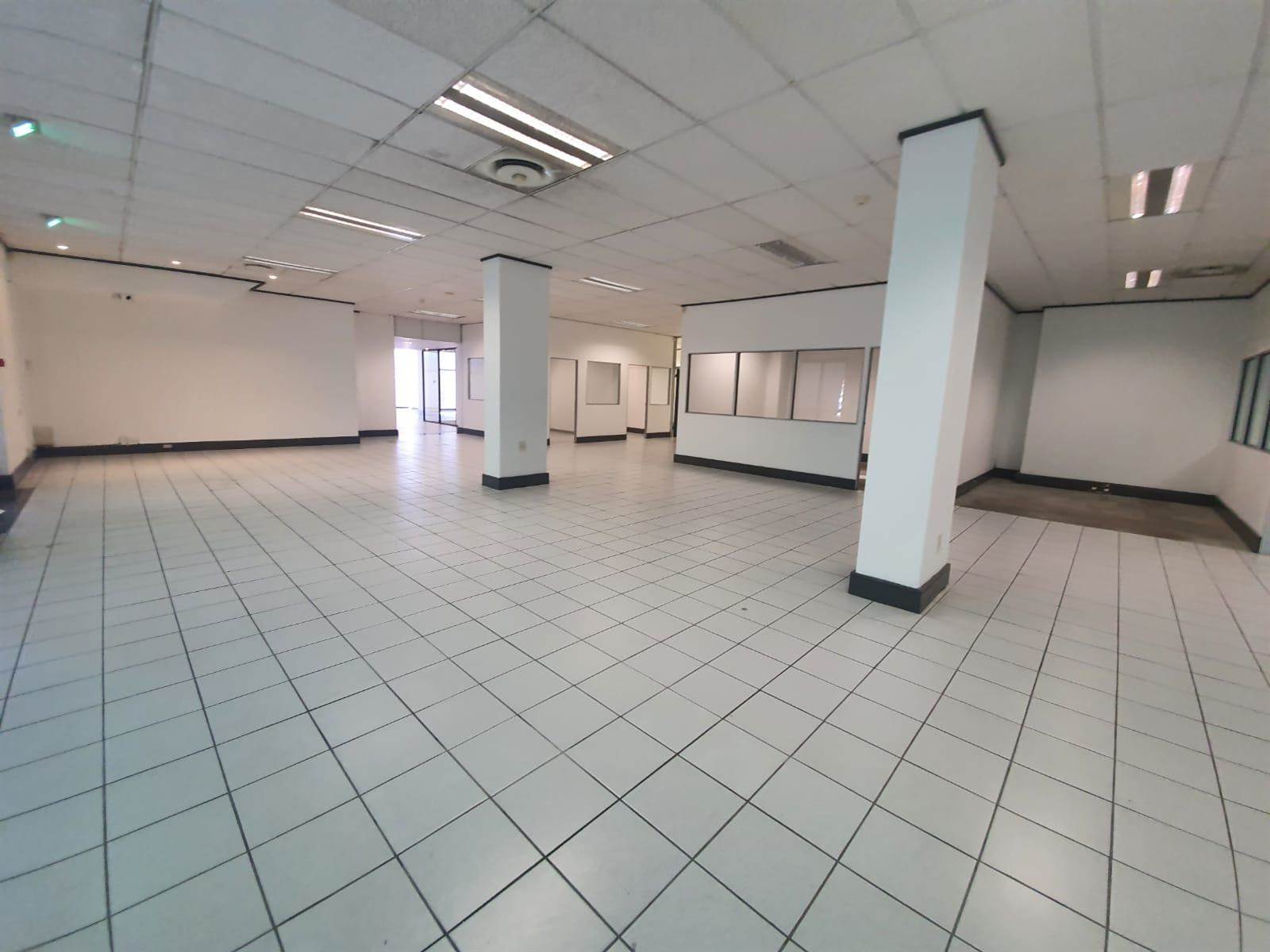 785  m² Retail Space in Newlands photo number 21