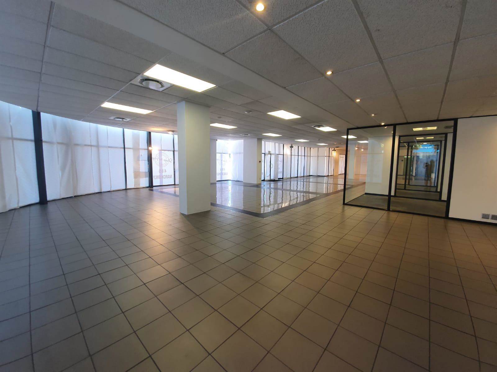 785  m² Retail Space in Newlands photo number 12