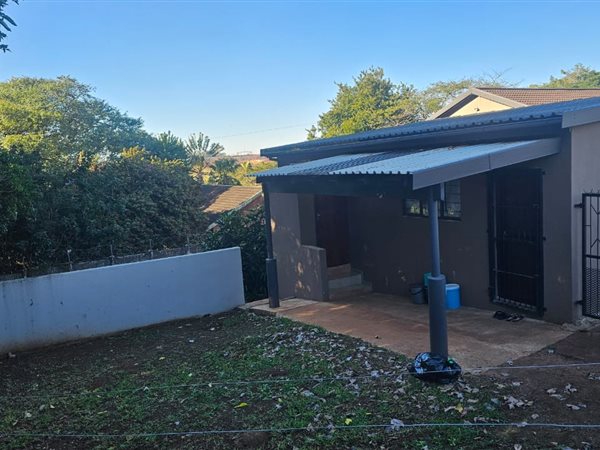 2 Bedroom House 2 Bedroom House