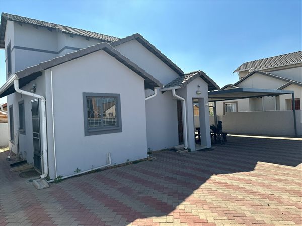 3 Bed House