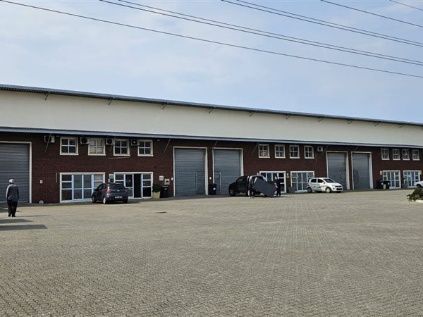 283  m² Industrial space