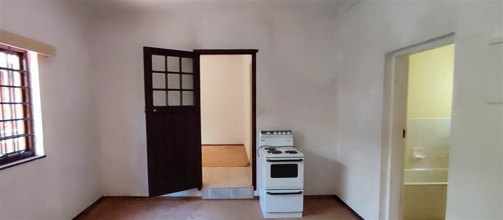 2 Bed House in Barberton photo number 19
