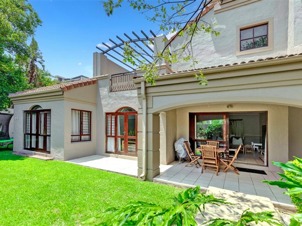 3 Bed Townhouse in Sunninghill