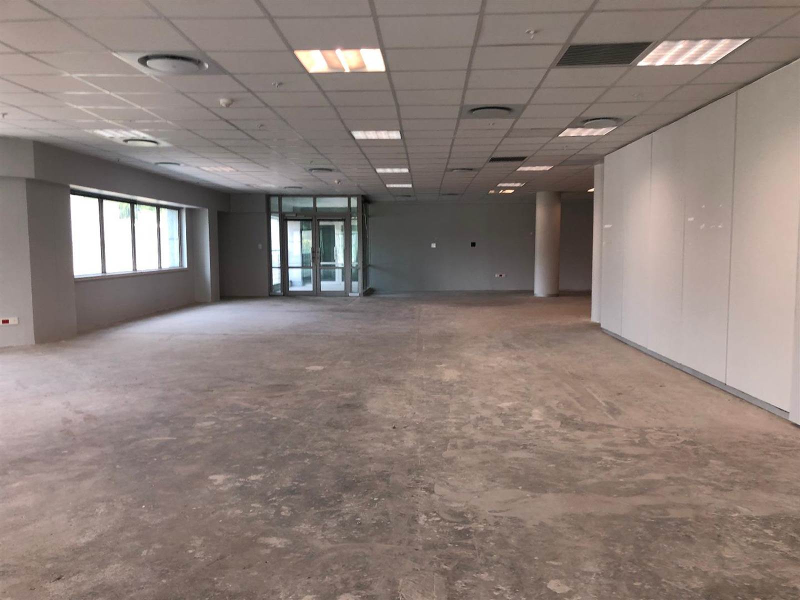 863  m² Commercial space in Sandown photo number 5