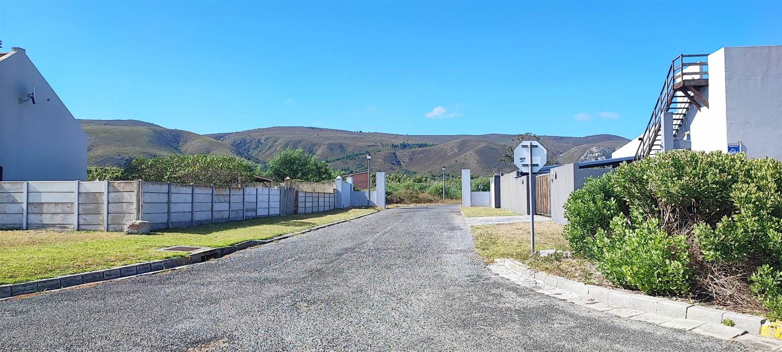 983 m² Land available in Franskraal photo number 18