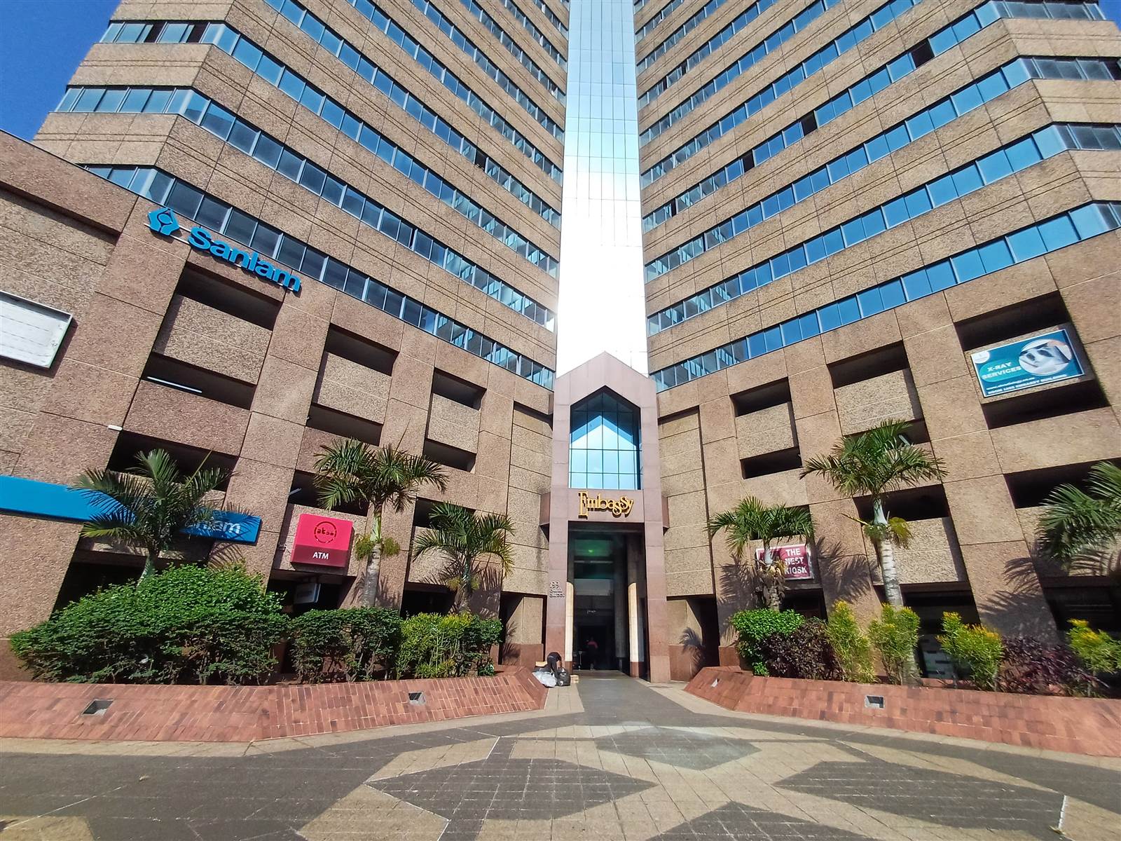 251  m² Commercial space in Durban CBD photo number 1