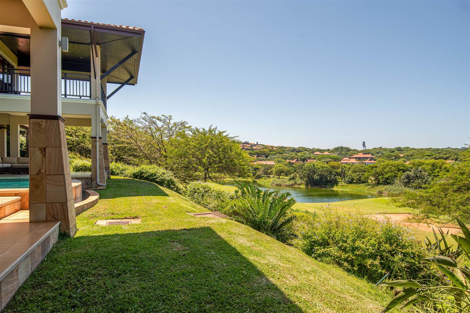 4 Bed House in Zimbali Estate photo number 15