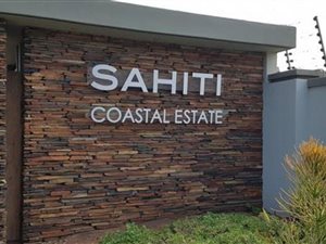 649 m² Land available in Tongaat Beach