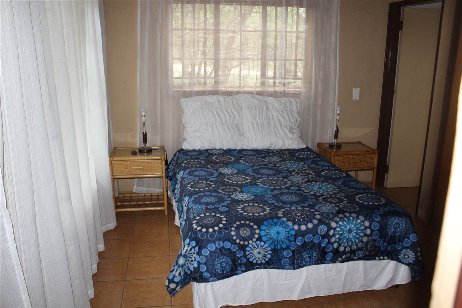 2 Bed House in Marloth Park photo number 10