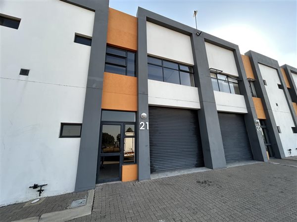 198 m² Industrial space 198 m² Industrial space