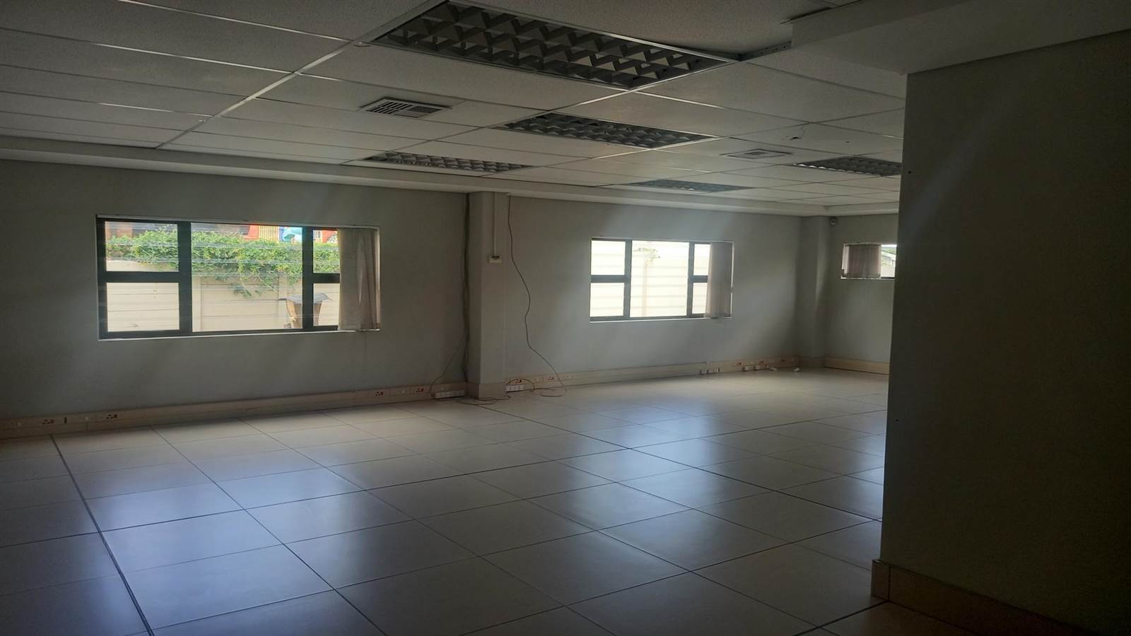 80  m² Office Space in Farrar Park photo number 6