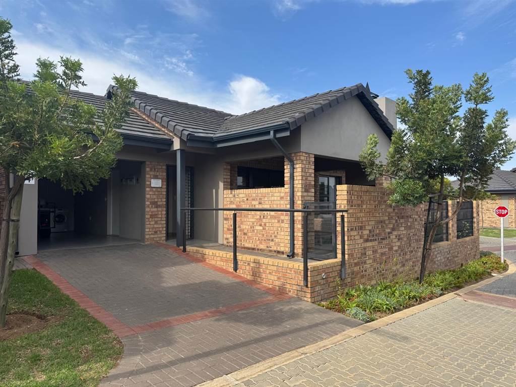 2 Bedroom Simplex 2 Bedroom Simplex