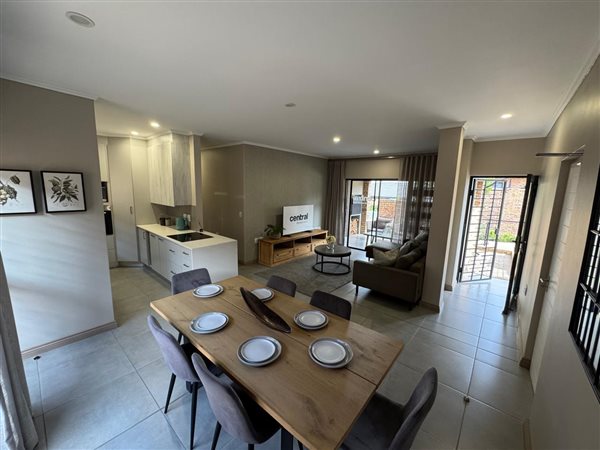 2 Bedroom Simplex 2 Bedroom Simplex