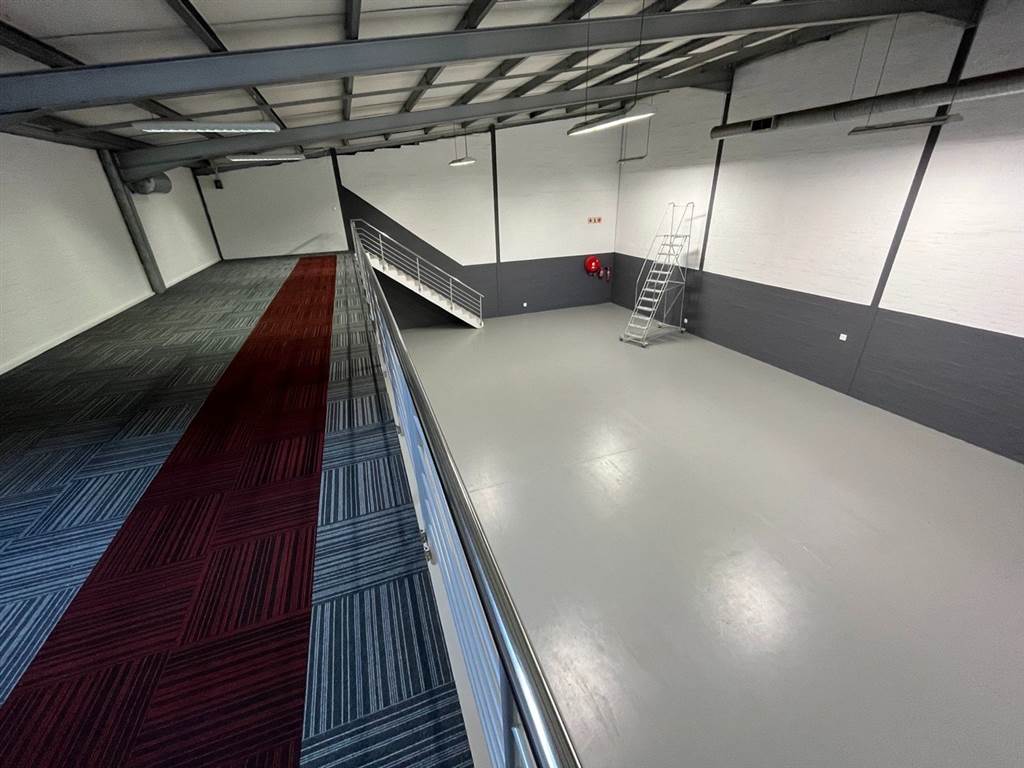 535  m² Commercial space in Brackenfell Industrial photo number 21