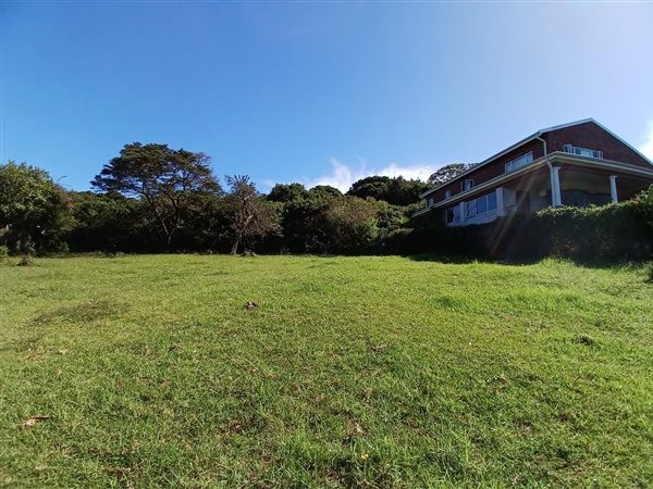 845 m² Land available in Cintsa