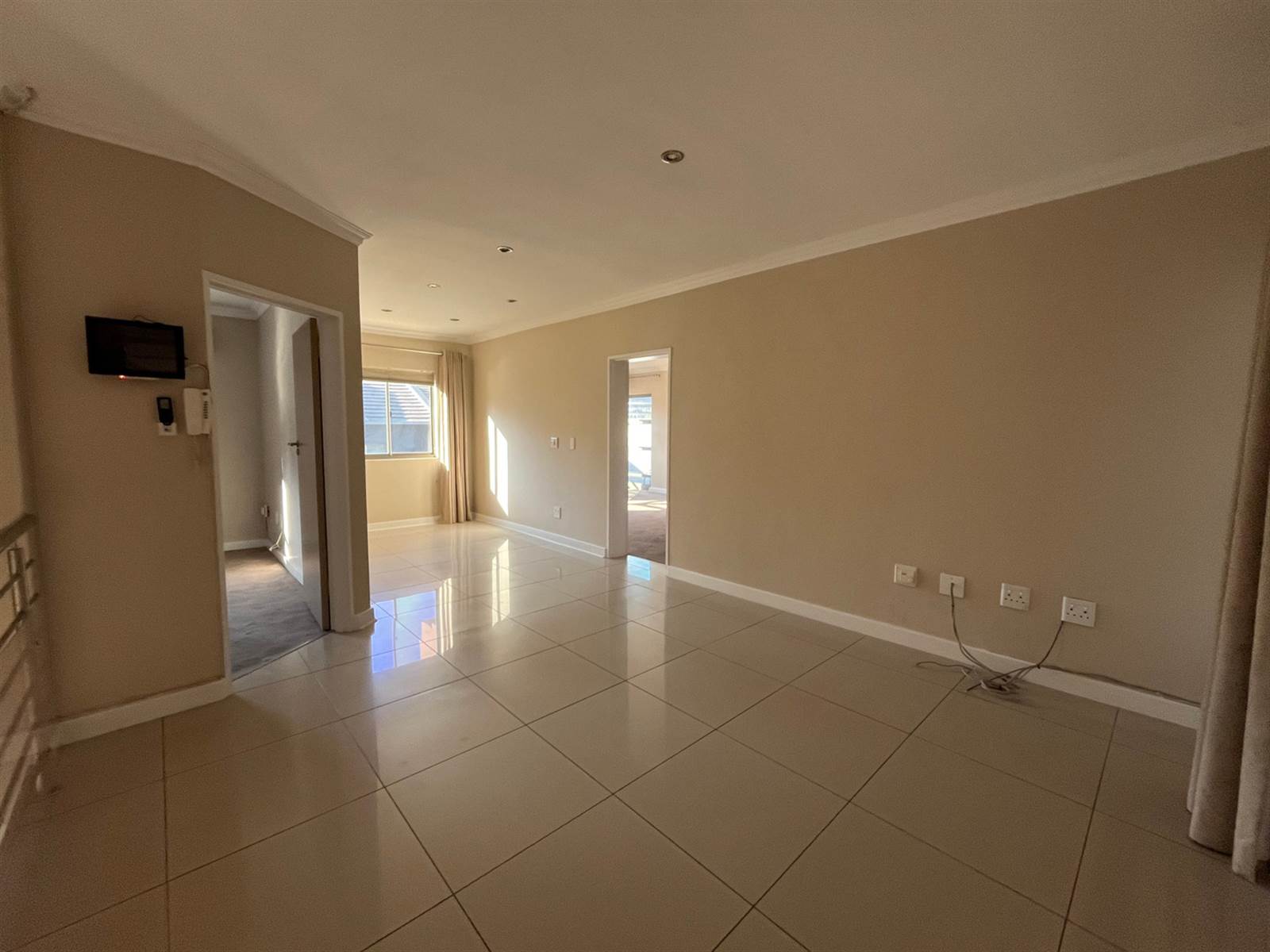 4 Bed Cluster in Illovo photo number 22