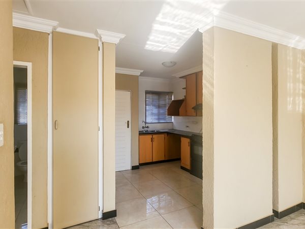 2 Bedroom Townhouse 2 Bedroom Townhouse