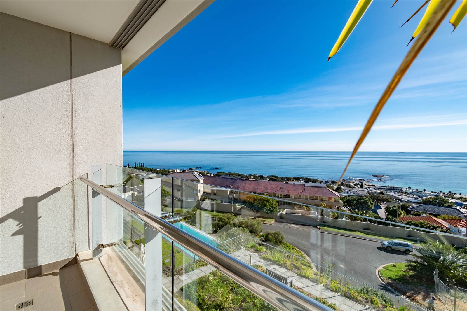2 Bed Apartment in Camps Bay photo number 18