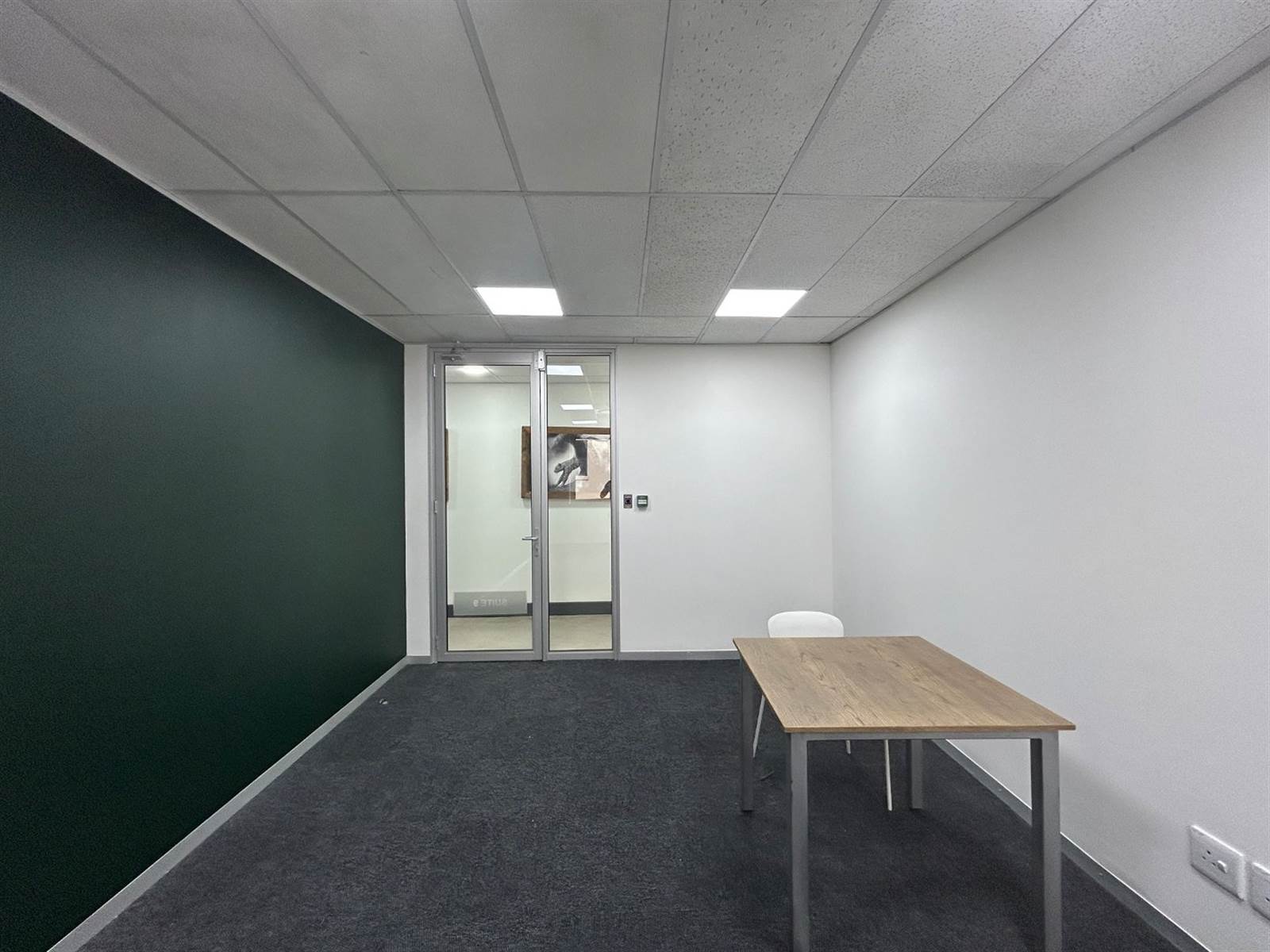 34  m² Office Space in Rosebank photo number 4