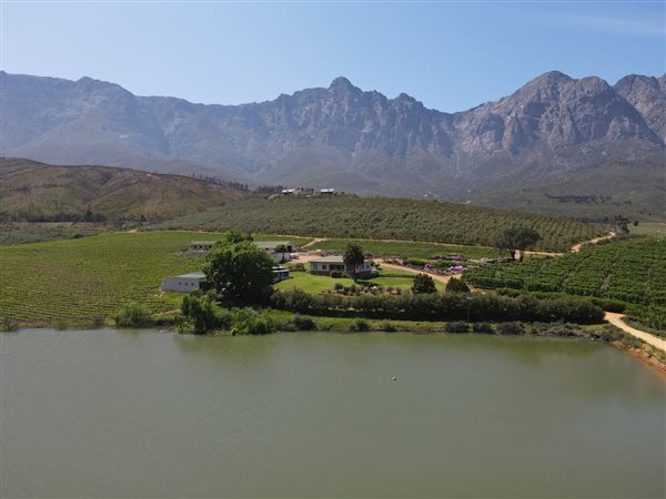 100.2 ha Farm with House 100.2 ha Farm with House