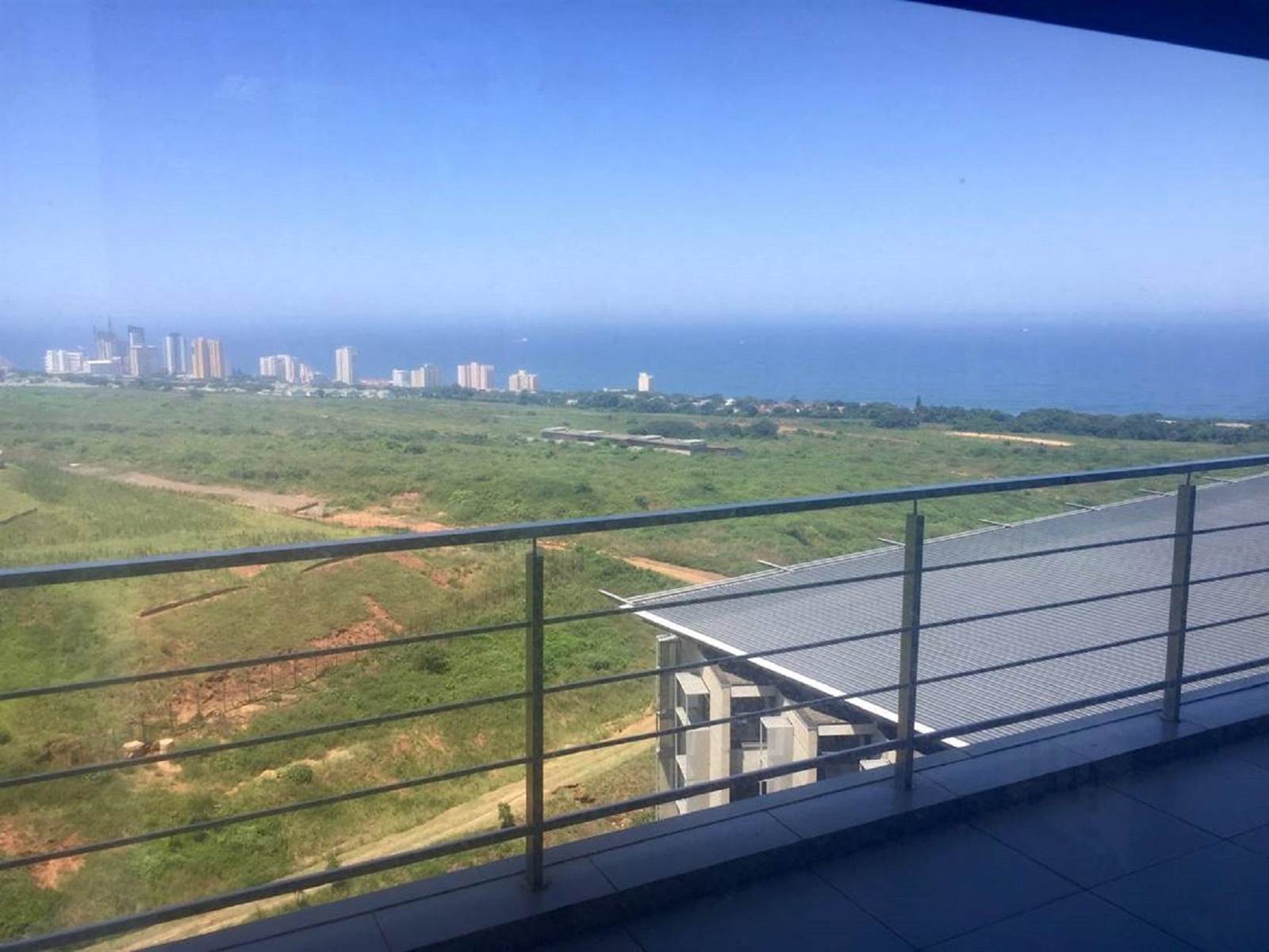 204  m² Commercial space in Umhlanga Rocks photo number 2