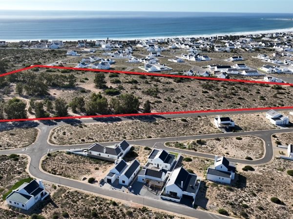 467 m² Land available in Britannia Bay